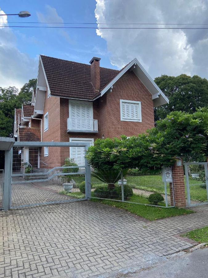 Apartamento Duplex De Gramado By Cia Da Temporada Luaran gambar